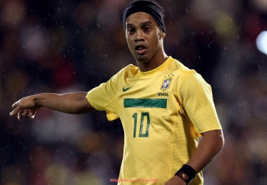 jrs直播-中超联赛直播大连：大连的中超联赛赛事直播与观赛指南